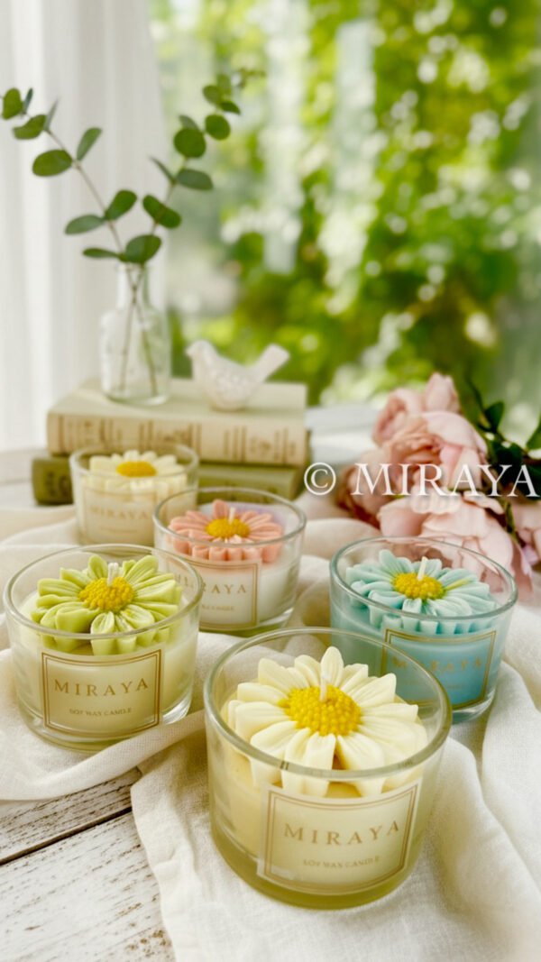 Daisy Candle