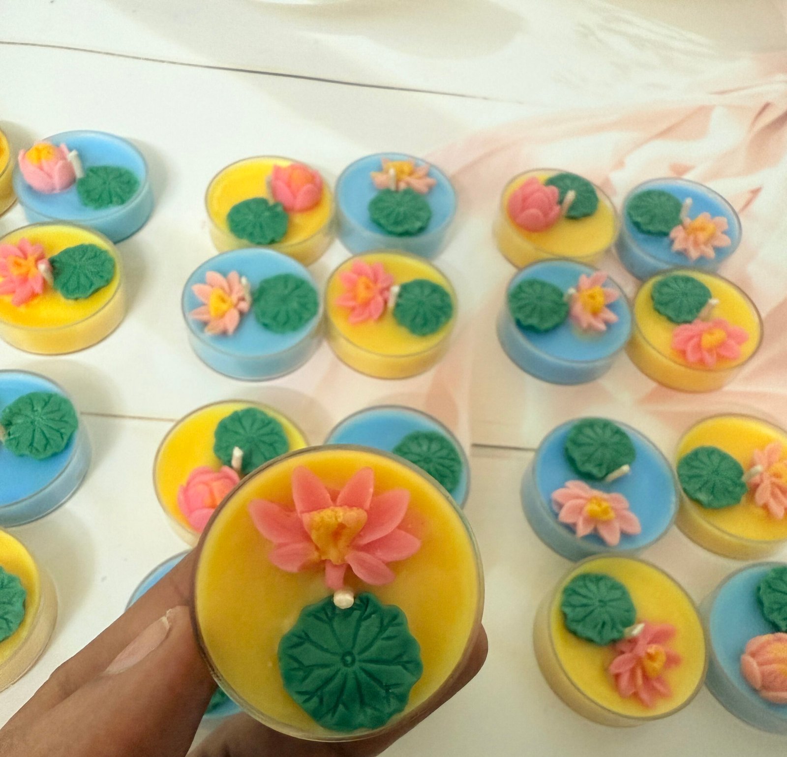 Lotus Tea Lights - Image 3